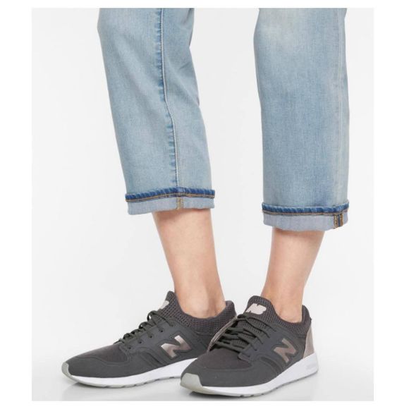 ATHLETA Sculptek Slim Straight Jeans Agate Wash 6 - Picture 5 of 14